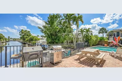 410 SW 15th Street, Unit #103, Pompano Beach, FL 33060 - Photo 1