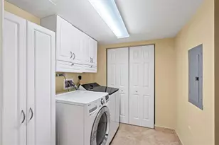 2011 N Ocean Blvd, Fort Lauderdale, FL 33305 - Photo 25