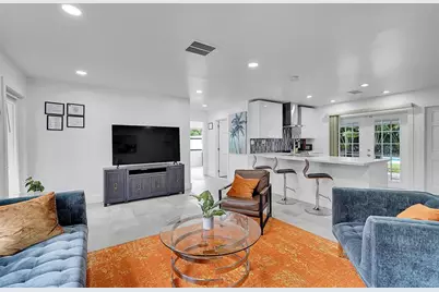 400 NE 26th Dr, Wilton Manors, FL 33334 - Photo 7