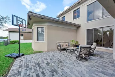 10472  Cobalt Ct, Parkland, FL 33076 - Photo 63