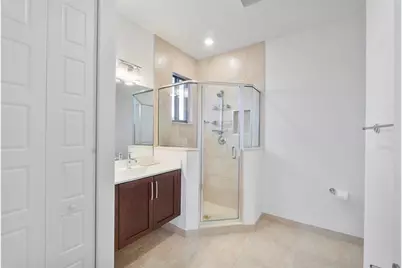 10472  Cobalt Ct, Parkland, FL 33076 - Photo 37