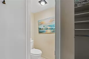 581 Springdale Cir, Palm Springs, FL 33461 - Photo 21