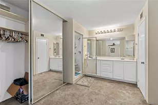 581 Springdale Cir, Palm Springs, FL 33461 - Photo 19