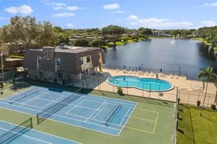 581 Springdale Cir, Palm Springs, FL 33461 - Photo 35