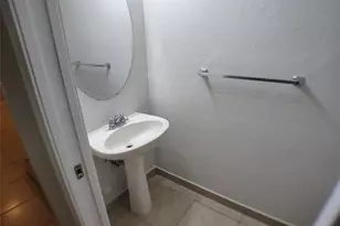 21113 NW 14th Pl, Miami Gardens, FL 33169 - Photo 7