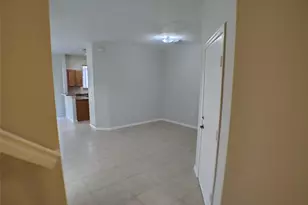 21113 NW 14th Pl, Miami Gardens, FL 33169 - Photo 9