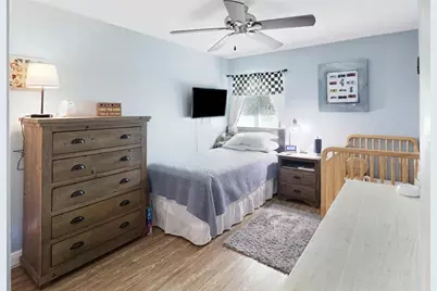 719 SW 79th Ave, North Lauderdale, FL 33068 - Photo 9