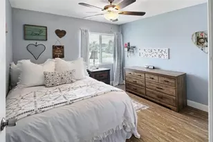 719 SW 79th Ave, North Lauderdale, FL 33068 - Photo 11