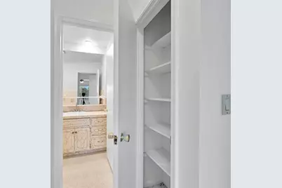 2624 NE 32nd St, Unit #217, Fort Lauderdale, FL 33306 - Photo 7