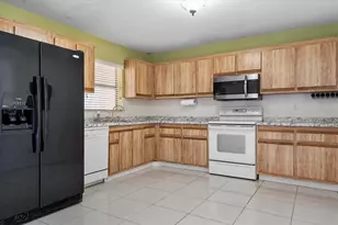 3550 NW 95th Terrace, Sunrise, FL 33351 - Photo 5