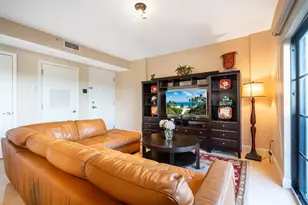 2401 N Ocean Blvd Unit, Fort Lauderdale, FL 33305 - Photo 3