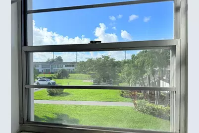 204  Oakridge M, Unit #204, Deerfield Beach, FL 33442 - Photo 9