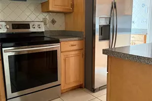 321 W 21st St, Riviera Beach, FL 33404 - Photo 5