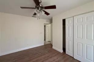 321 W 21st St, Riviera Beach, FL 33404 - Photo 9