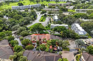 2932 Deer Creek Country Club Blvd, Deerfield Beach, FL 33442 - Photo 29