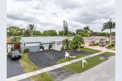 9511 NW 21st Mnr, Sunrise, FL 33322 - Photo 3