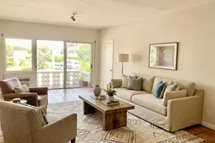 9271 W Bay Harbor Dr, Bay Harbor Islands, FL 33154 - Photo 1