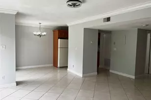 8149 Lagos De Campo Blvd, Fort Lauderdale, FL 33321 - Photo 5