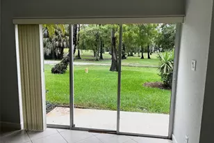 8149 Lagos De Campo Blvd, Fort Lauderdale, FL 33321 - Photo 9