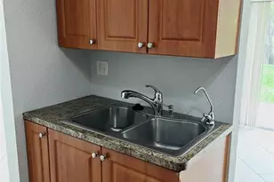 8149 Lagos De Campo Blvd, Fort Lauderdale, FL 33321 - Photo 17