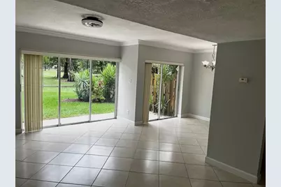 8149  Lagos De Campo Blvd, Unit #B-1, Fort Lauderdale, FL 33321 - Photo 19