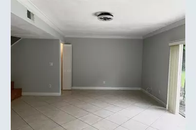 8149  Lagos De Campo Blvd, Unit #B-1, Fort Lauderdale, FL 33321 - Photo 11