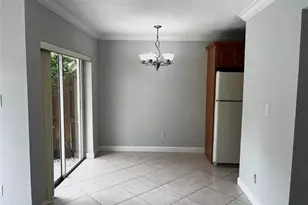 8149 Lagos De Campo Blvd, Fort Lauderdale, FL 33321 - Photo 7