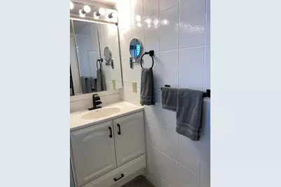 2850 NE 14th Street Cswy, Unit #401 B, Pompano Beach, FL 33062 - Photo 17