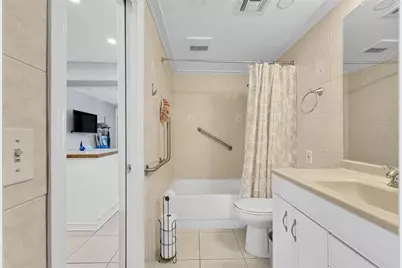 4627  Bougainvilla Dr, Unit #1A, Lauderdale by the Sea, FL 33308 - Photo 19