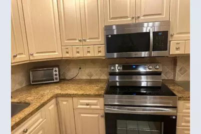 5280 NW 2nd Ave #315, Boca Raton, FL 33487 - Photo 5