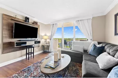 777 S Federal Hwy, Unit #910, Pompano Beach, FL 33062 - Photo 7