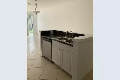 6366  Landings Way, Unit #6366, Tamarac, FL 33321 - Photo 5