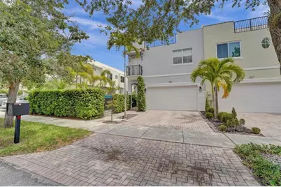 2515 NE 18th St, Fort Lauderdale, FL 33305 - Photo 1