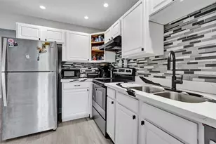 4017 Woodside Dr 1-2, Coral Springs, FL 33065 - Photo 7