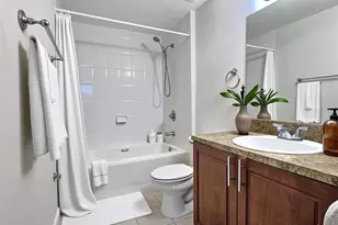 7940 N Nob Hill Rd, Tamarac, FL 33321 - Photo 23