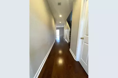 19 SE 3rd Ave, Unit #19, Hallandale Beach, FL 33009 - Photo 5