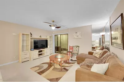 9369 S Belfort Circle, Unit #114, Tamarac, FL 33321 - Photo 5