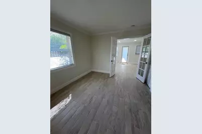 1333 NE 5th Ter, Unit #8, Fort Lauderdale, FL 33304 - Photo 13