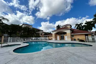 6900 SW 39th St, Davie, FL 33314 - Photo 5