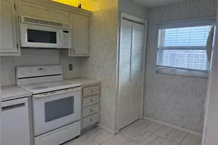 1537 E Hillsboro Blvd, Deerfield Beach, FL 33441 - Photo 13