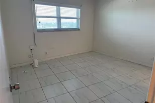 1537 E Hillsboro Blvd, Deerfield Beach, FL 33441 - Photo 23