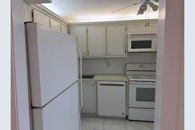 1537 E Hillsboro Blvd, Unit #839, Deerfield Beach, FL 33441 - Photo 11