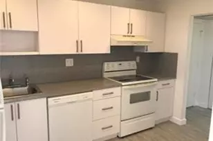 2761 Taft St, Hollywood, FL 33020 - Photo 3