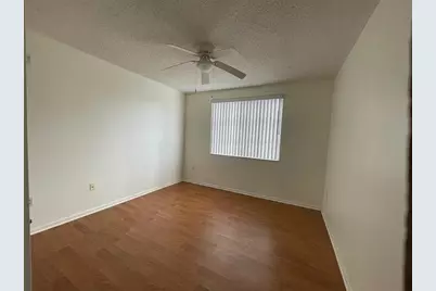 8010 N Nob Hill Rd, Unit #205, Tamarac, FL 33321 - Photo 9