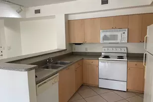 8010 N Nob Hill Rd, Tamarac, FL 33321 - Photo 3