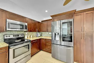 1080 SE 9th Ave, Pompano Beach, FL 33060 - Photo 3