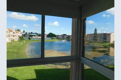 9580  Sunrise Lakes Blvd, Unit #202, Sunrise, FL 33322 - Photo 15