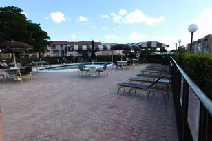 9580 Sunrise Lakes Blvd, Sunrise, FL 33322 - Photo 37