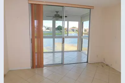 9580  Sunrise Lakes Blvd, Unit #202, Sunrise, FL 33322 - Photo 11