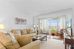 8280 Sunrise Lakes Blvd, Sunrise, FL 33322 - Photo 19